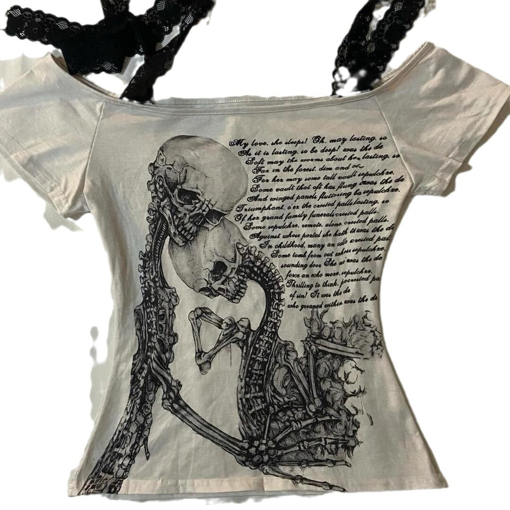 Retro Skull Print Slim-fit T-shirt