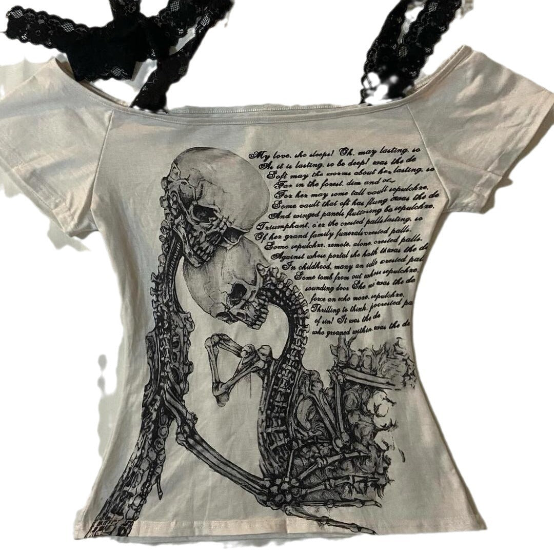 Retro Skull Print Slim-fit T-shirt